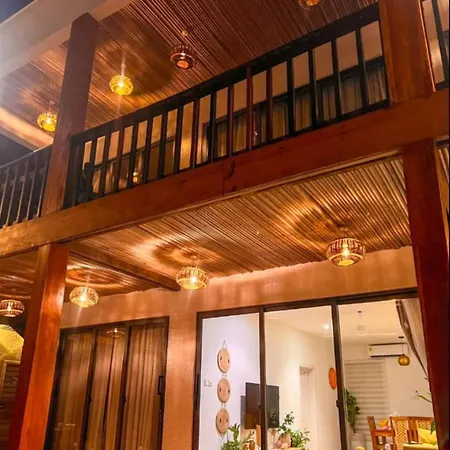 Astra Sea View Rooms And Villa North Goa